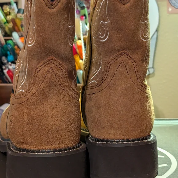 Tan Suede Western Boots with Embroidery - Picture 6 of 10